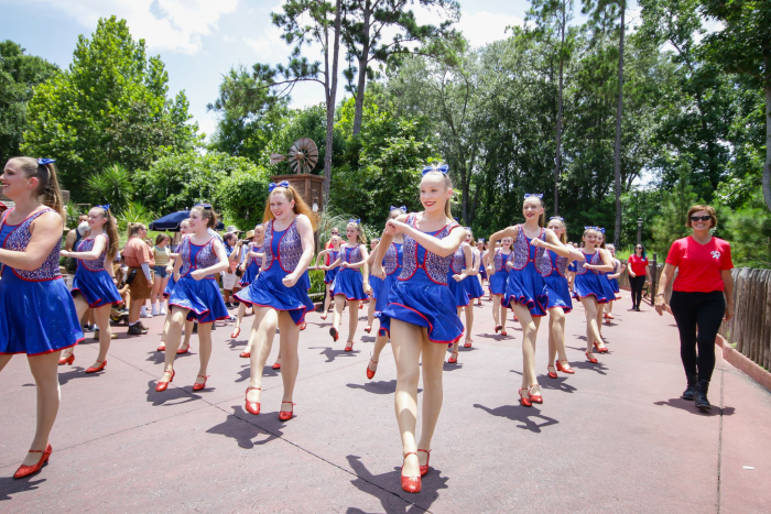 Dance The World 11