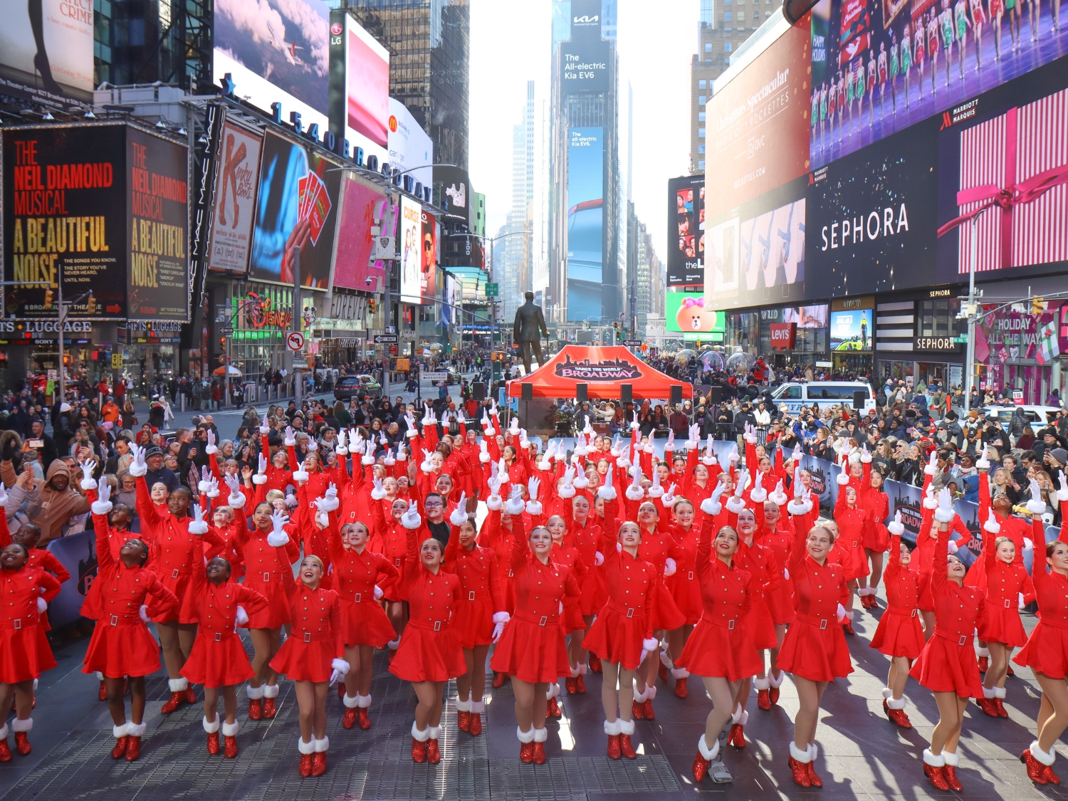 dance-the-world-broadway-holiday-world-class-vacations-by-worldstrides